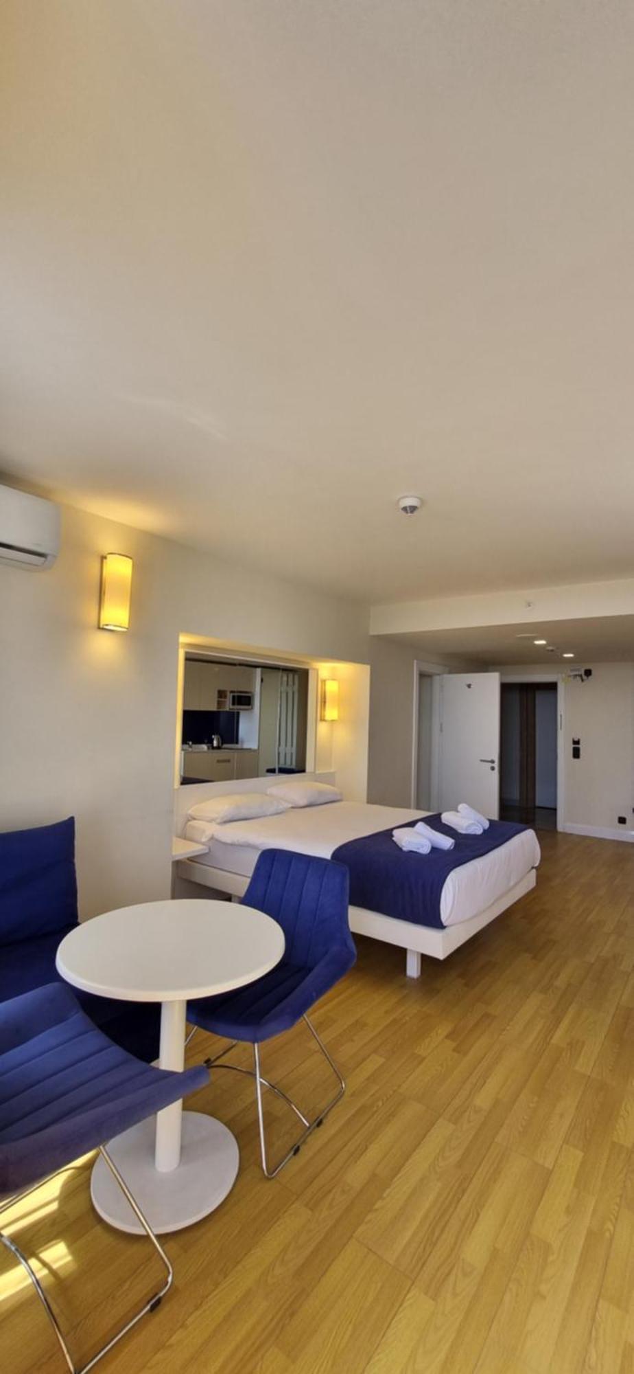 Sea View Apartments In Orbi City Batumi Esterno foto