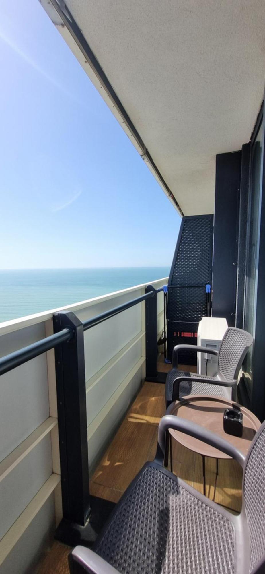 Sea View Apartments In Orbi City Batumi Esterno foto
