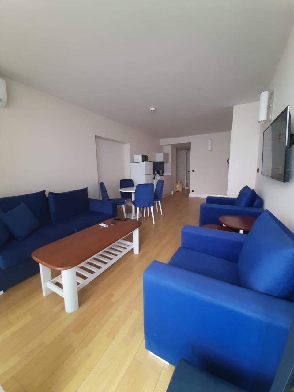 Sea View Apartments In Orbi City Batumi Esterno foto