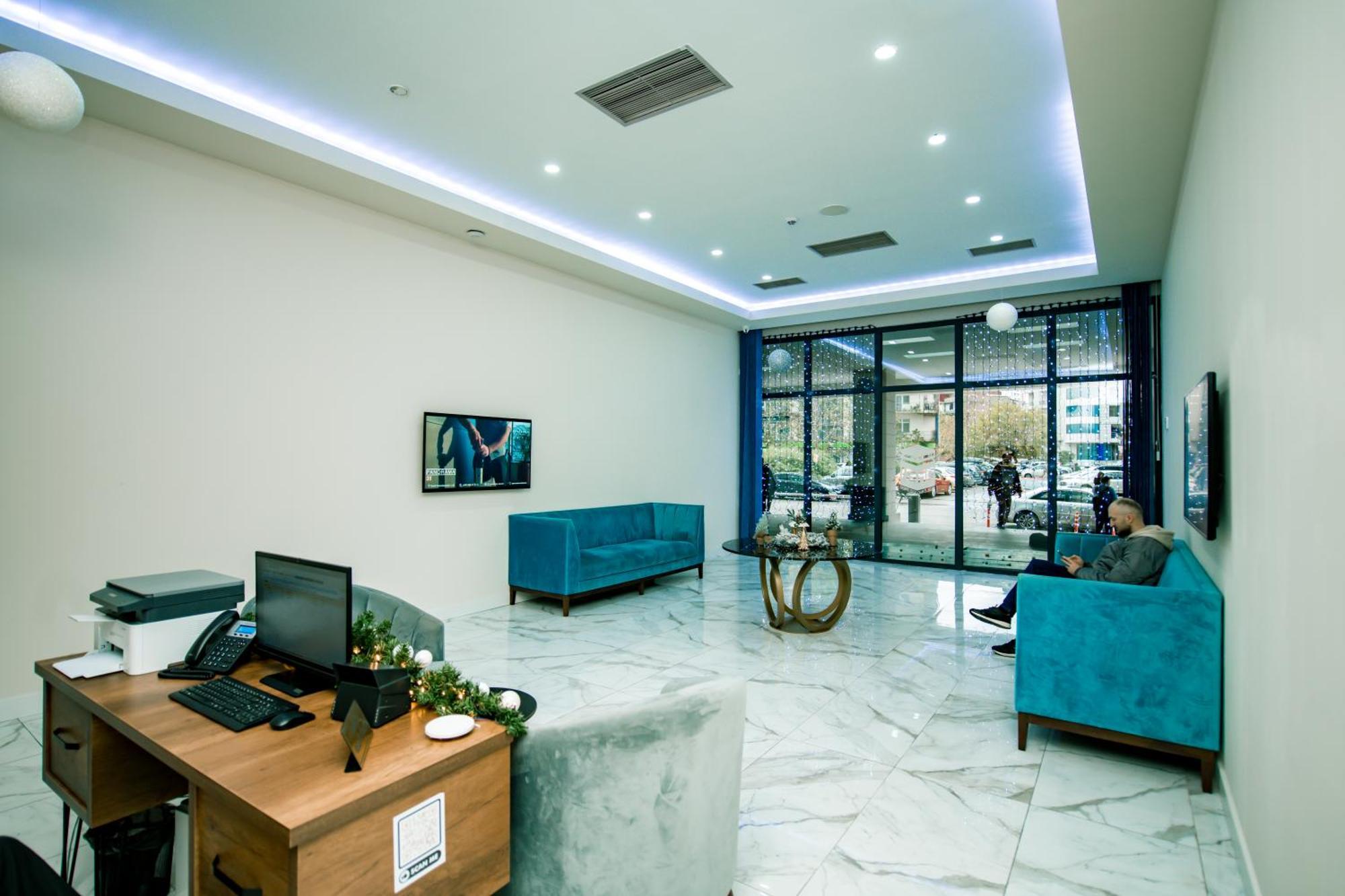 Sea View Apartments In Orbi City Batumi Esterno foto