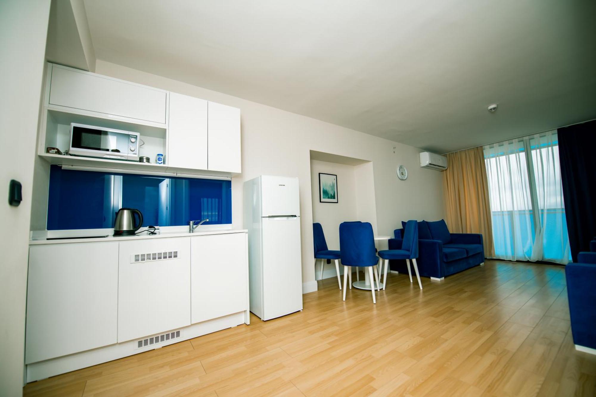Sea View Apartments In Orbi City Batumi Esterno foto