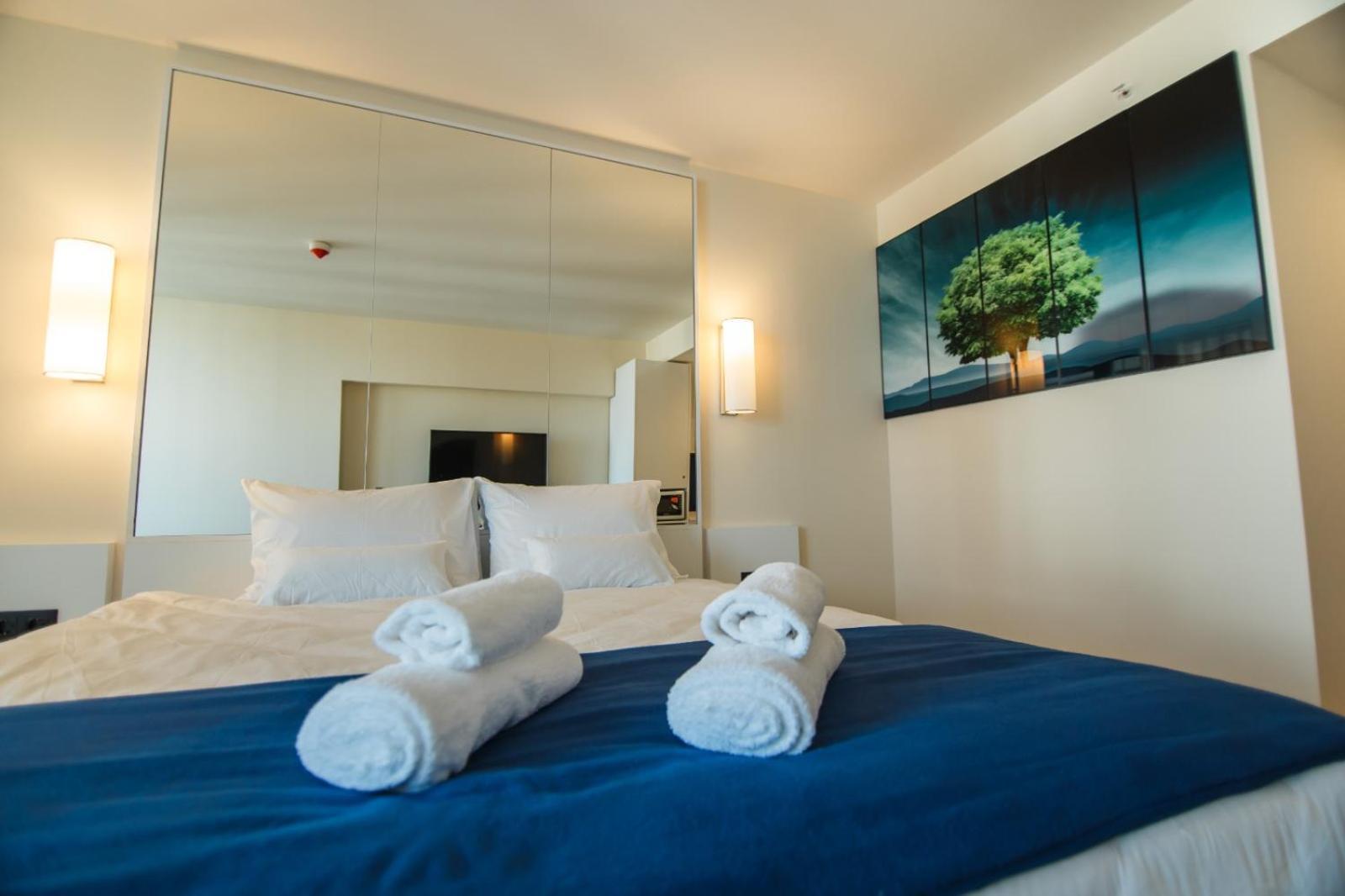 Sea View Apartments In Orbi City Batumi Esterno foto